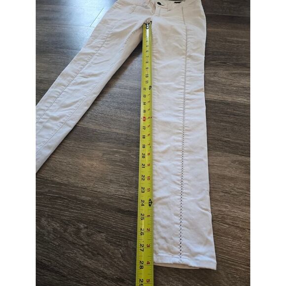 Rag & Bone Bright White Skinny Jeans Size 27 | Sleek Minimalist Must-Have Crisp - Picture 8 of 9